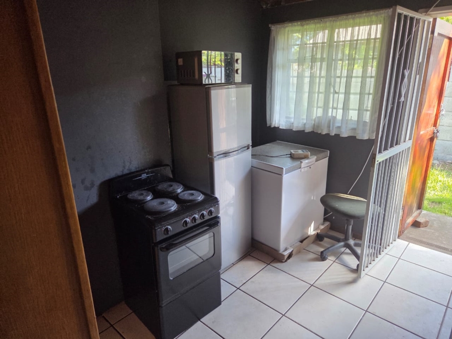 8 Bedroom Property for Sale in Brandwag Free State